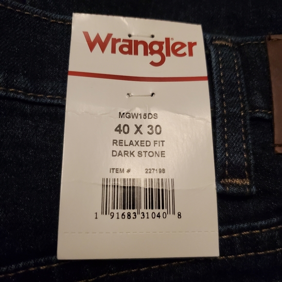 Wrangler Relaxed Straight Fit Flex Jean 30" inseam - Picture 6 of 12